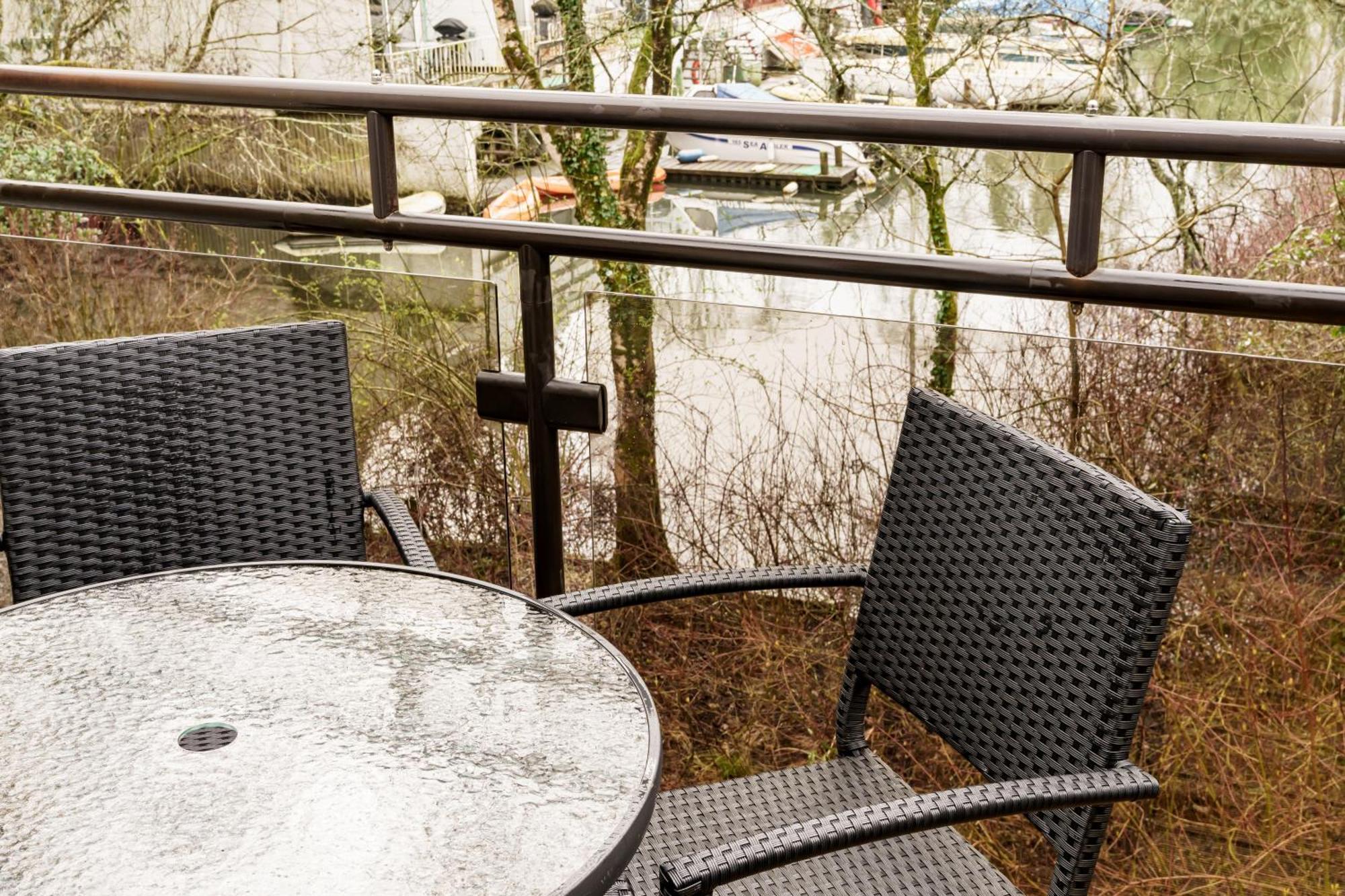 2 Bedroom Lake District Cottage At Windermere Marina Village Боунесс-он-Віндермір Екстер'єр фото